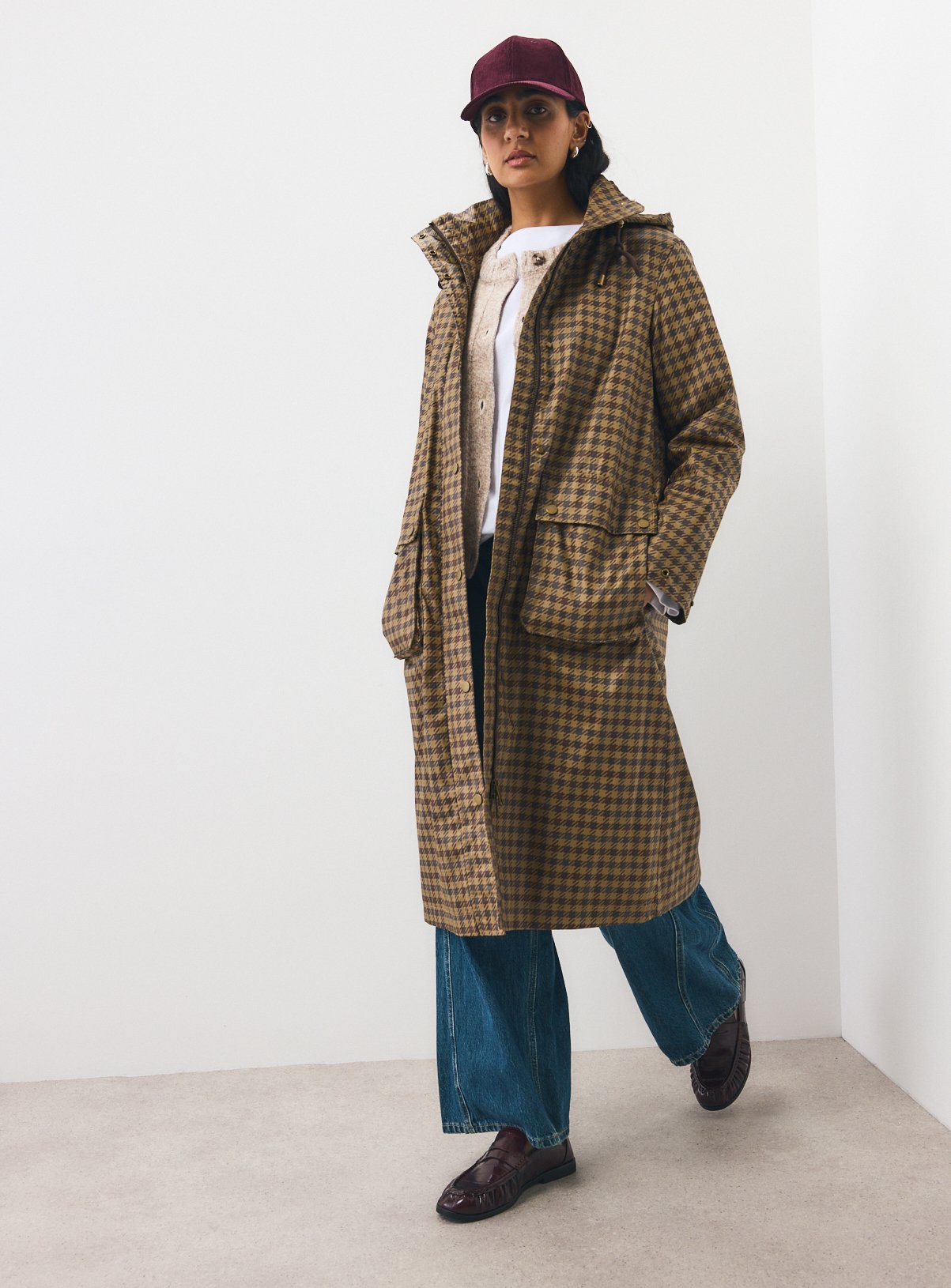 Shower Resistant Houndstooth Hooded Parka M - Image 2 thumbnail